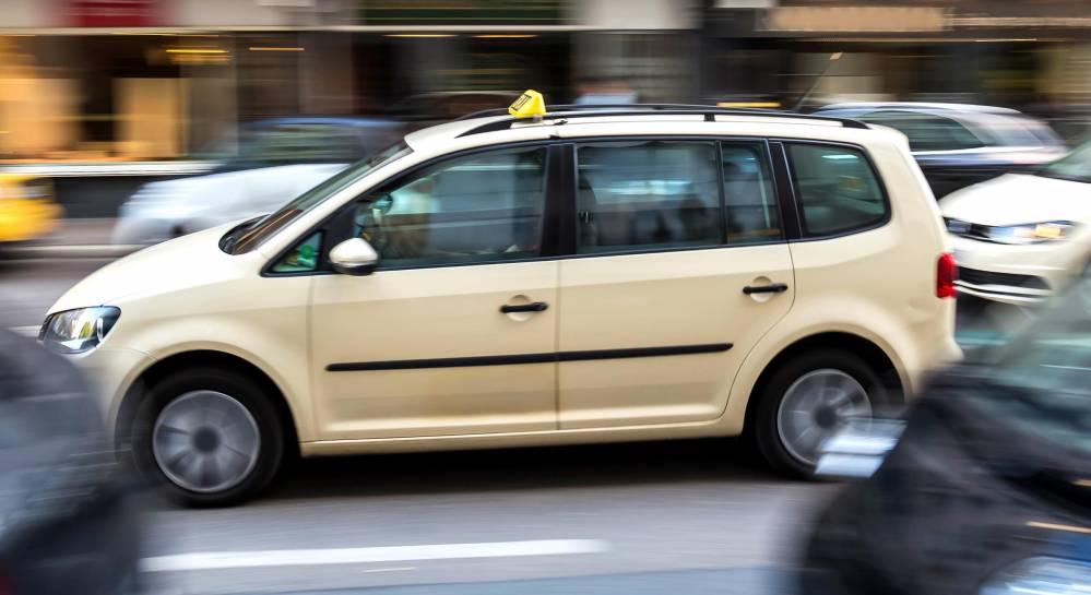 taxi voiture.jpg